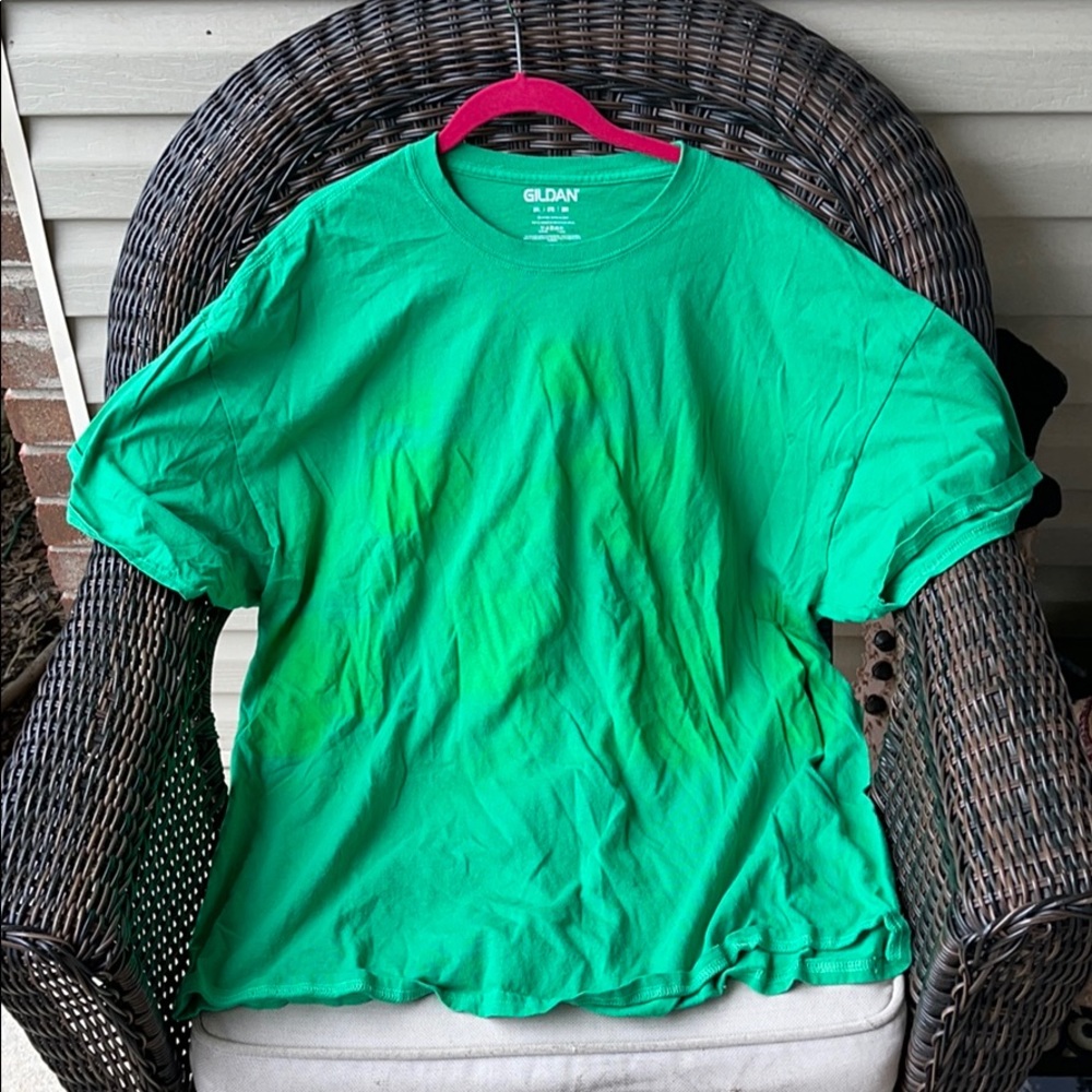 *FREE Green Gildan Shirt 2XL*